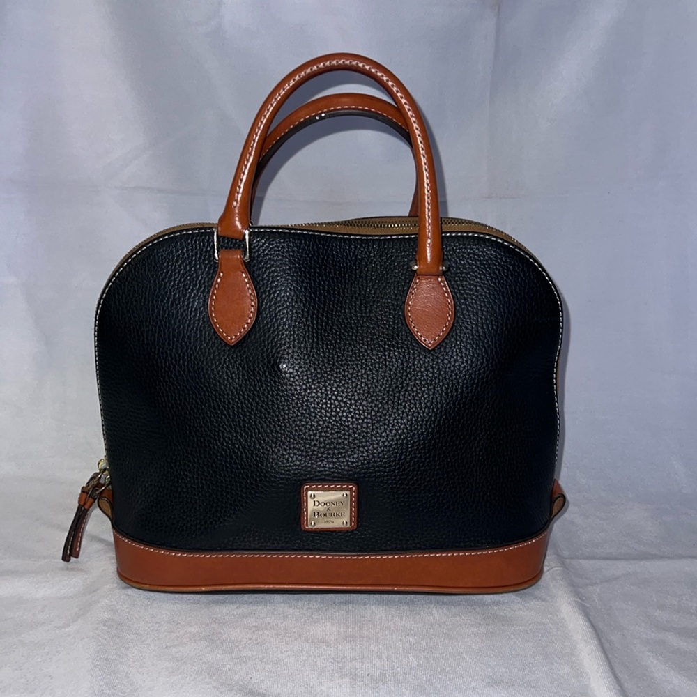 Dooney & Bourke black & cognac leather handbag